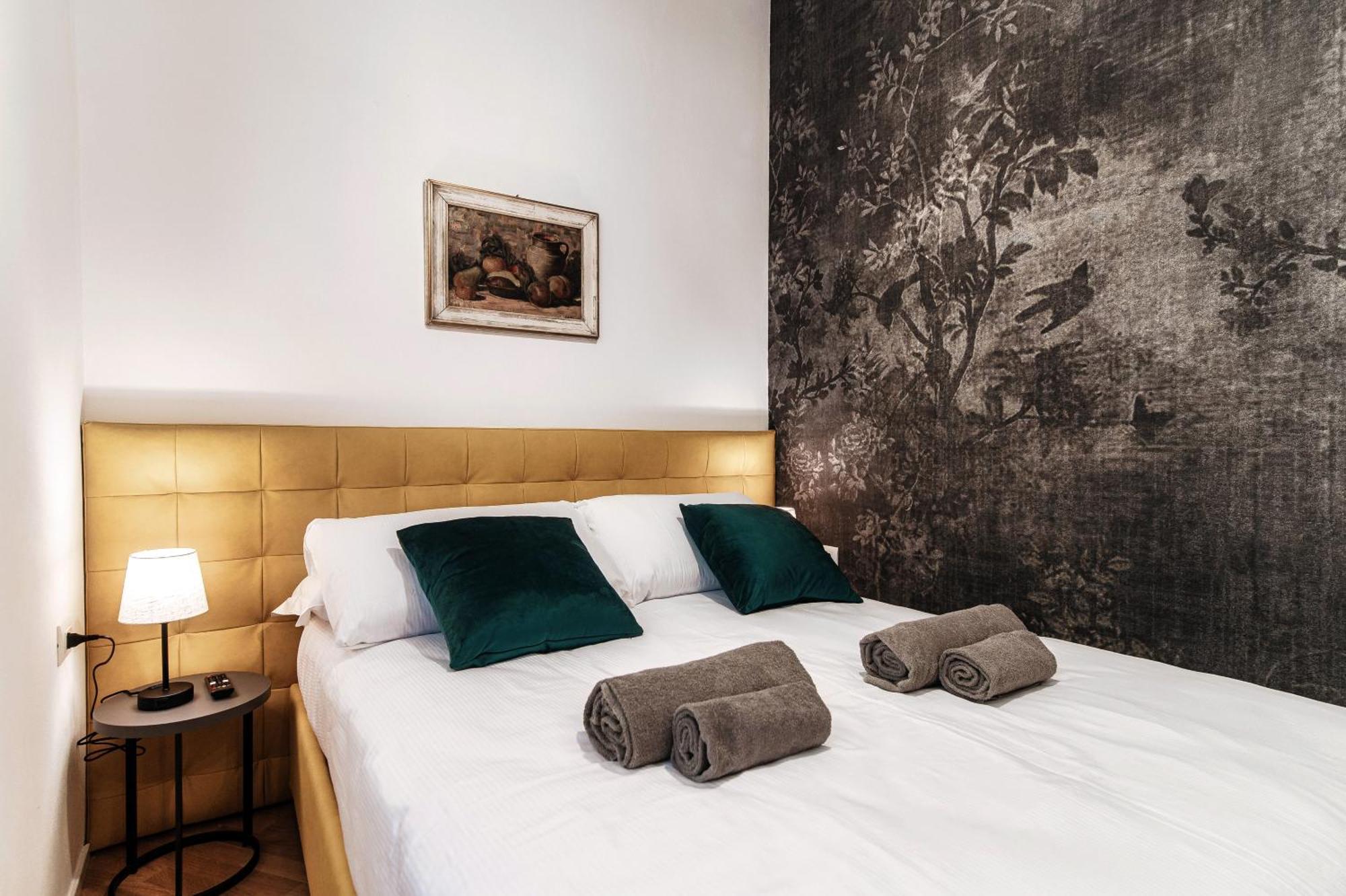 Guesthouse Lake'S Vibes - The House Of Travelers Como Exterior foto